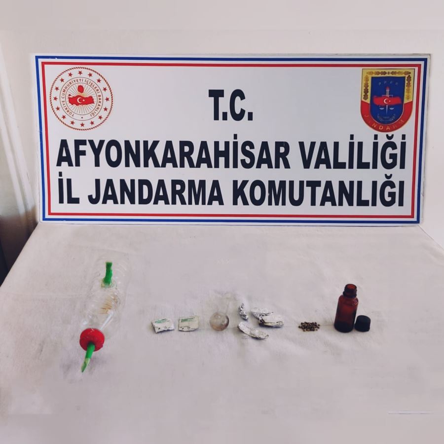 Uyuşturucu tacirleri Başmakçı’da yakalandı