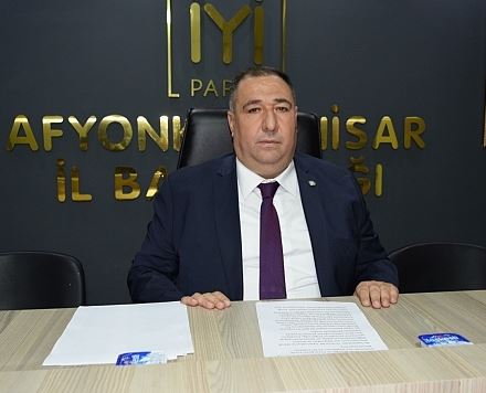 Mısırlıoğlu: “Veysel Eroğlu Kapalı Spor Salonu tel tel dökülüyor”