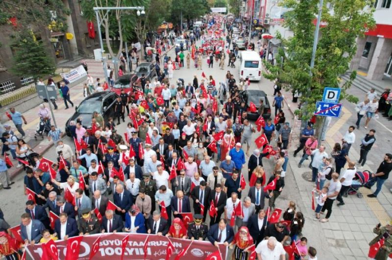 Zafer Halk Yürüyüşü yapıldı