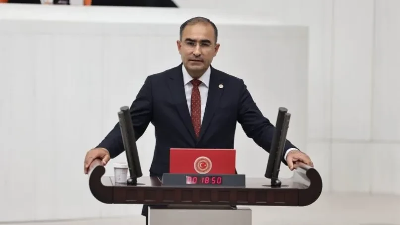 Arslan: “Gazilerimiz ve şehitlerimizin emanetlerine AK Parti sahip çıkıyor”