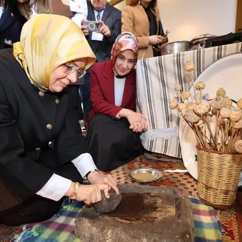 Geleneksel El Sanatları Yeni Nesillere Taşınıyor