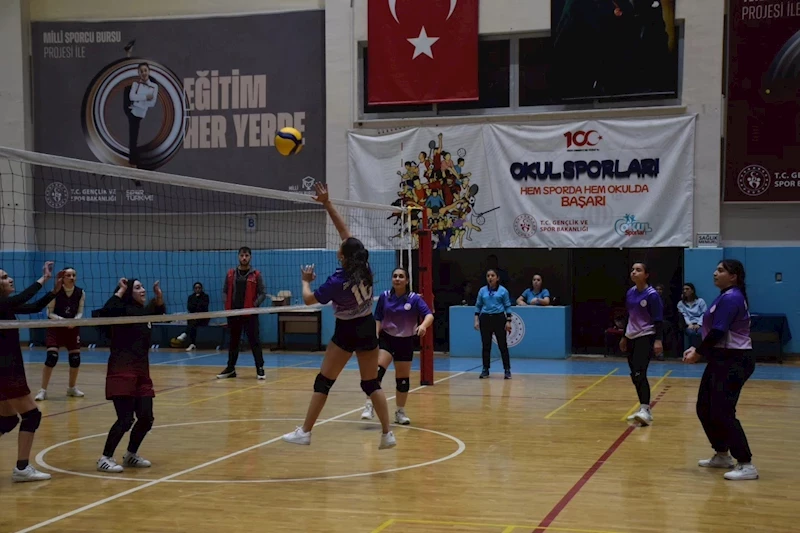 Eğlenceli Mücadele: Yurtlig Voleybol Müsabakaları Başladı