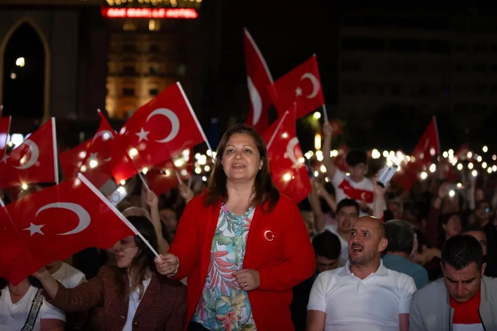 Burcu Köksal: Bozkurt Bizim Sembolümüzdür