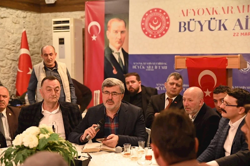 AK Parti Afyonkarahisar Milletvekili Özkaya, Emirdağ Muhtarlarıyla İstişare Toplantısı Düzenledi